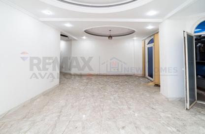 Apartment - 3 Bedrooms - 2 Bathrooms for sale in Cleopatra - Hay Sharq - Alexandria