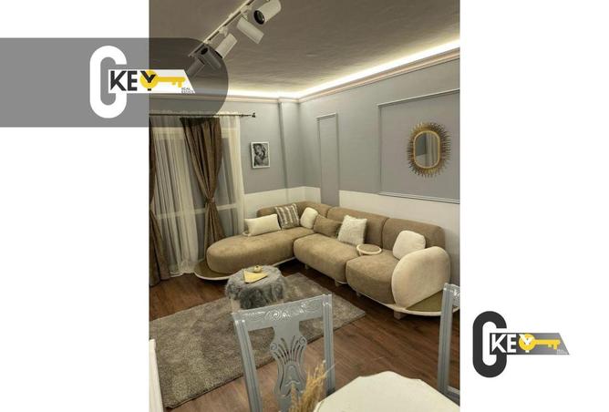 8610979 - Property Image 2