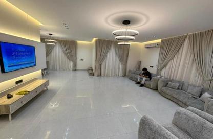 Apartment - 4 Bedrooms - 3 Bathrooms for rent in Al Rehab - New Cairo City - Cairo