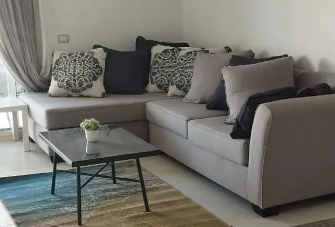 91862233 - Property Image 3