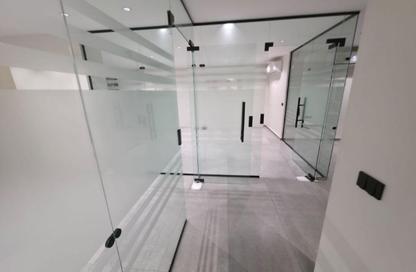 Office Space - Studio - 3 Bathrooms for rent in 10th Sector - Zahraa El Maadi - Hay El Maadi - Cairo