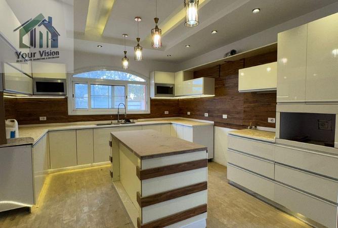 8600873 - Property Image 3