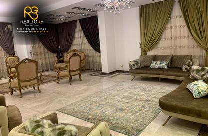 فيلا - 8 غرف نوم - 6 حمامات للبيع في طريق فلاور ريزورت - دريم لاند - طريق الواحات - مدينة 6 أكتوبر - الجيزة