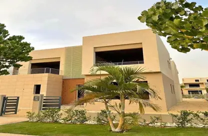 Villa - 6 Bedrooms - 7 Bathrooms for sale in The Crown - Cairo Alexandria Desert Road - 6 October City - Giza