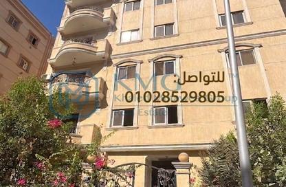 Apartment - 3 Bedrooms - 2 Bathrooms for sale in South Lotus - El Lotus - New Cairo City - Cairo