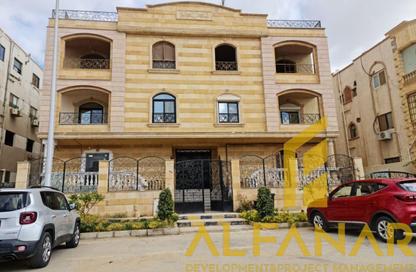 شقة - 3 غرف نوم - 3 حمامات للبيع في الياسمين 8 - الياسمين - مدينة القاهرة الجديدة - القاهرة