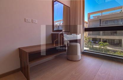 Apartment - 2 Bedrooms - 2 Bathrooms for rent in Lake View Residence - 5th Settlement Compounds - The 5th Settlement - New Cairo City - Cairo
