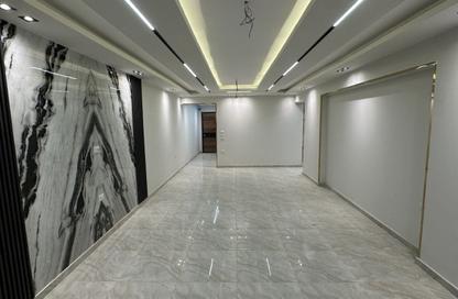 Apartment - 3 Bedrooms - 2 Bathrooms for sale in Al Lebeny Axis - El Mariouteya - Faisal - Hay El Haram - Giza