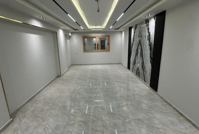 97443337 - Property Main Image