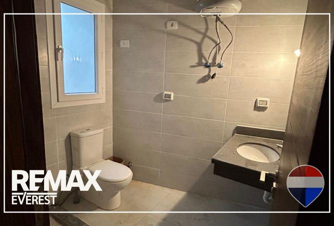 98822561 - Property Image 3