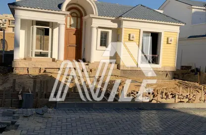 Villa - 4 Bedrooms - 4 Bathrooms for sale in Mountain View iCity - 5th Settlement Compounds - The 5th Settlement - New Cairo City - Cairo