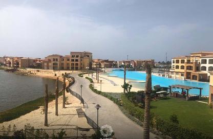 شاليه - 3 غرف نوم - 2 حمامات للبيع في مراسي - سيدي عبد الرحمن - الساحل الشمالي