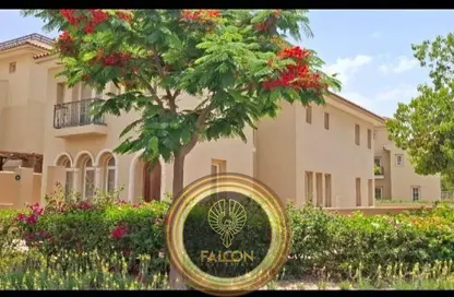 Villa - 4 Bedrooms - 4 Bathrooms for sale in Hyde Park Central - The 6th Settlement - New Cairo City - Cairo