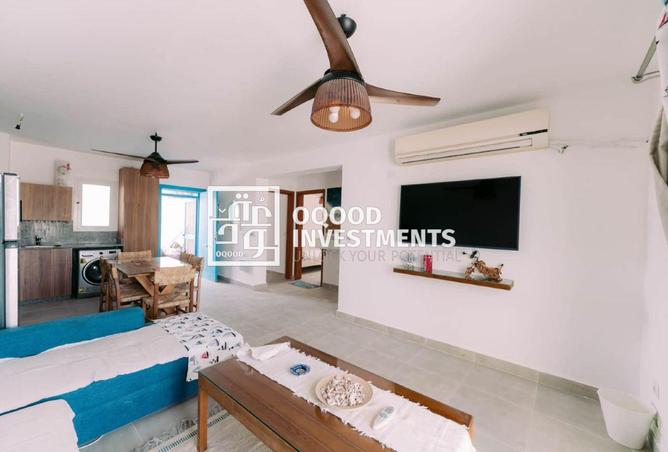 3 BR Penthouse in Mountain View Ras El Hekma, photo 2 of 3