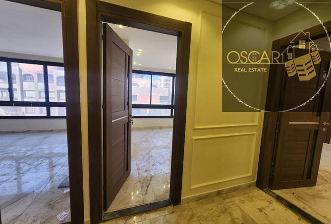 8710242 - Property Image 3