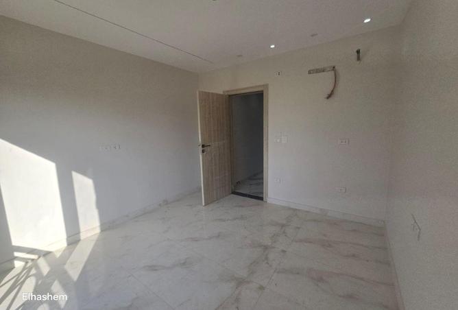 101789575 - صورة العقار 3