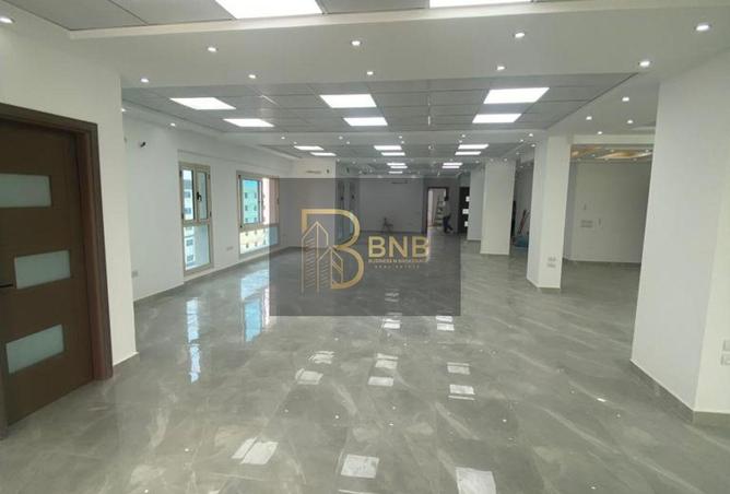 99387396 - Property Image 2