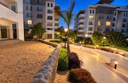 Apartment - 2 - 2 for sale in Garden Residence - Hyde Park - New Cairo City - Cairo