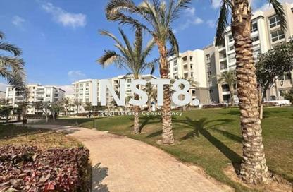 Apartment - 2 Bedrooms - 3 Bathrooms for sale in Garden Residence - Hyde Park - New Cairo City - Cairo