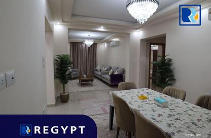 Apartment - 2 Bedrooms - 2 Bathrooms for rent in Yehia Ibrahim St. - Zamalek - Cairo