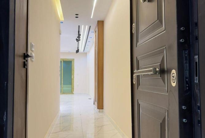 54752387 - صورة العقار 2