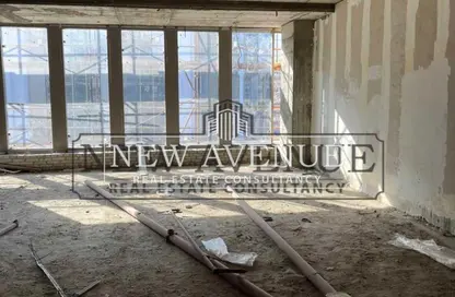 Office Space - 1 Bedroom - 1 Bathroom for sale in One Ninety Mall - South Teseen St. - The 5th Settlement - New Cairo City - Cairo Office Space - 1 Bedroom - 1 Bathroom for sale in One Ninety Mall - South Teseen St. - The 5th Settlement - New Cairo City - Cairo