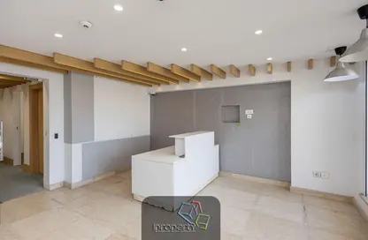 مساحات مكتبية - 6 غرف نوم - 2 حمامات للايجار في شارع كفر عبده - كفر عبده - رشدي - حي شرق - الاسكندرية