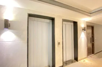 Apartment - 3 Bedrooms - 2 Bathrooms for sale in Sun Capital - Fayoum Desert road - 6 October City - Giza