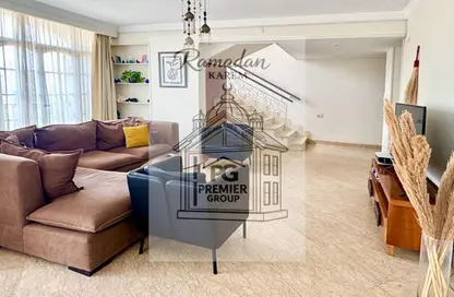 Duplex - 4 Bedrooms - 5 Bathrooms for sale in Sarayat Al Maadi - Hay El Maadi - Cairo