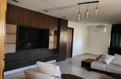 Apartment - 2 Bedrooms - 2 Bathrooms for rent in 7th District - Sheikh Zayed City - Giza