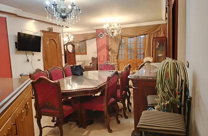 Apartment - 3 Bedrooms - 2 Bathrooms for rent in Winget st. - Bolkly - Hay Sharq - Alexandria