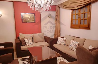 Apartment - 3 Bedrooms - 2 Bathrooms for rent in Winget st. - Bolkly - Hay Sharq - Alexandria