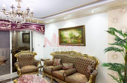 شقة - 3 - 2 للايجار في شارع محمود فرغلي - سان ستيفانو - حي شرق - الاسكندرية