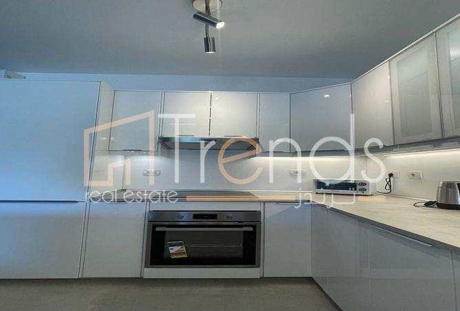 97428162 - Property Image 3