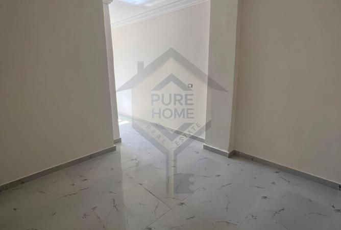 101484931 - Property Image 3