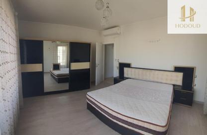 Apartment - 1 - 1 for sale in Palm Hills Village Gate - South Investors Area - New Cairo City - Cairo Apartment - 1 - 1 for sale in Palm Hills Village Gate - South Investors Area - New Cairo City - Cairo
