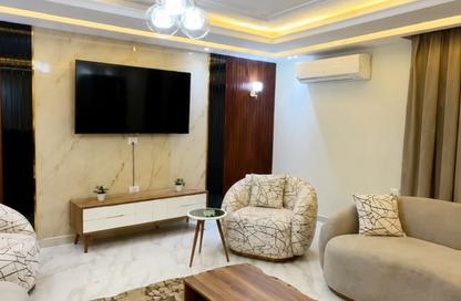 شقة - 3 غرف نوم - 3 حمامات للبيع في المهندسين - الجيزة