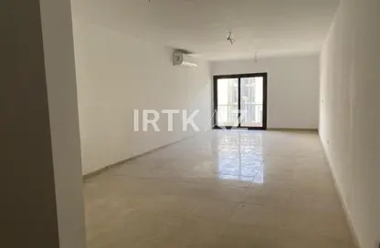 شقة - 3 غرف نوم - 3 حمامات للبيع في مون ريزيدنس - فيفث سكوير - التجمع الخامس - مدينة القاهرة الجديدة - القاهرة