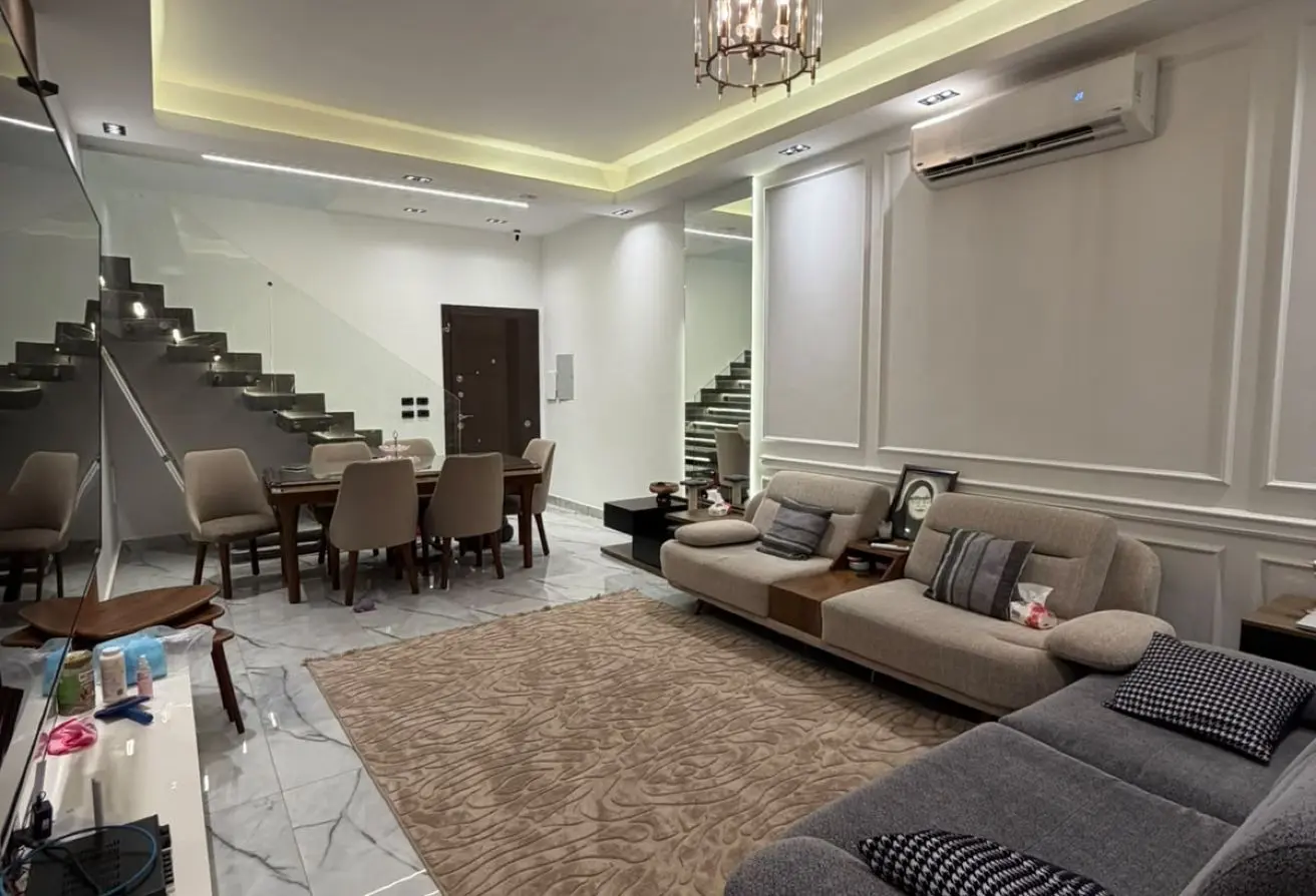 119593422 - Property Main Image