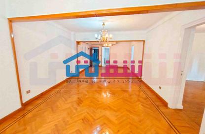 Apartment - 3 - 2 for rent in Tharwat - Hay Sharq - Alexandria