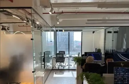 Office Space - Studio - 2 Bathrooms for rent in Hyde Park Business District Mall - South Teseen St. - The 5th Settlement - New Cairo City - Cairo