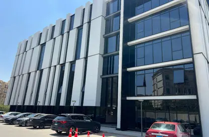 Office Space - 7+ Bedrooms - 2 Bathrooms for rent in Mountain View Hyde Park - 5th Settlement Compounds - The 5th Settlement - New Cairo City - Cairo