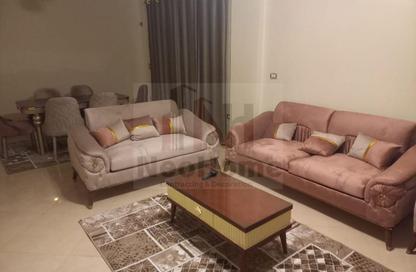 شقة - 3 غرف نوم - 2 حمامات للايجار في مدينة وصال - كمبوندات الشروق - مدينة الشروق - القاهرة شقة - 3 غرف نوم - 2 حمامات للايجار في مدينة وصال - كمبوندات الشروق - مدينة الشروق - القاهرة