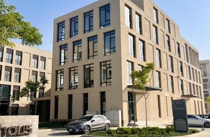 Whole Building - Studio - 5 Bathrooms for sale in District 5 - 5th Settlement Compounds - The 5th Settlement - New Cairo City - Cairo