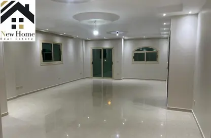 Apartment - 3 Bedrooms - 3 Bathrooms for rent in Touristic Zone 4 - Touristic Zone - Al Motamayez District - 6 October City - Giza