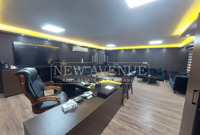 102904921 - Property Image 2