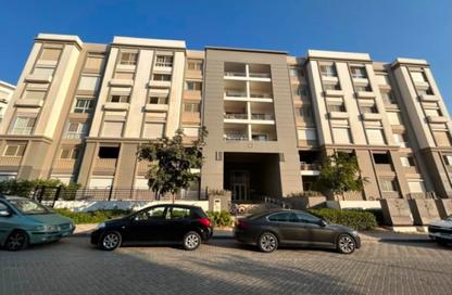 Apartment - 3 Bedrooms - 3 Bathrooms for sale in Hyde Park - New Cairo City - Cairo