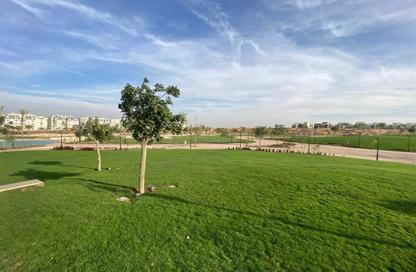 Apartment - 3 Bedrooms - 3 Bathrooms for sale in Hyde Park - New Cairo City - Cairo