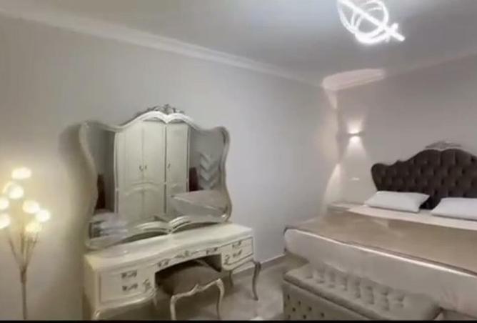 76228009 - Property Image 2