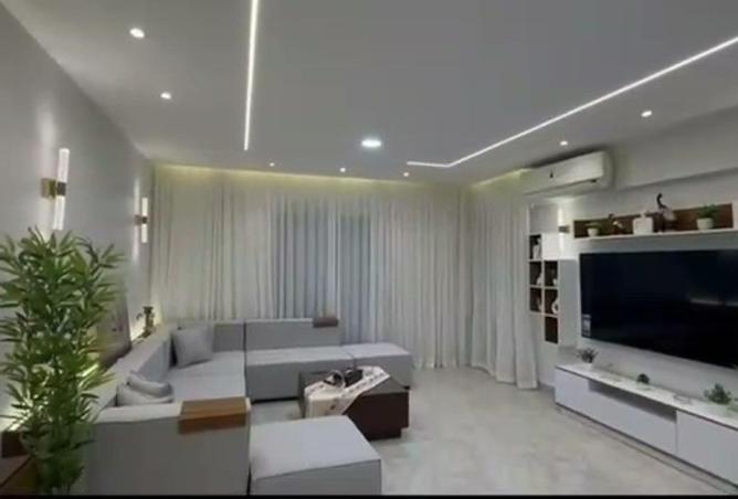 76228009 - Property Main Image